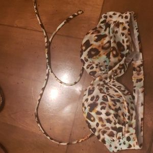 Victoria's Secret animal print swim top 32B